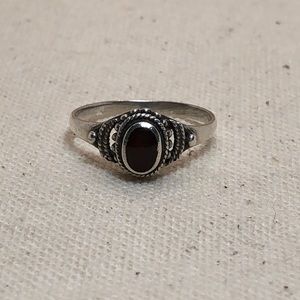 Vintage garnet sterling silver ring size 5.5